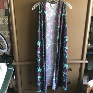 Lula Roe Sleeveless Overlay